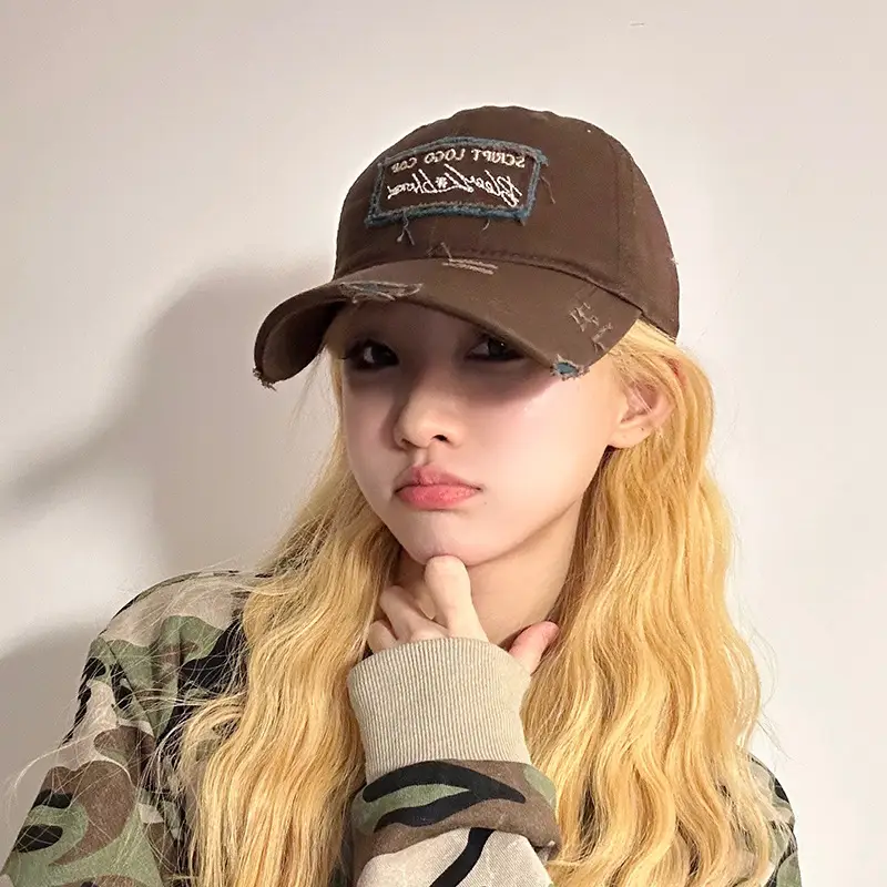 Women Men Retro Brown Ripped Cap
