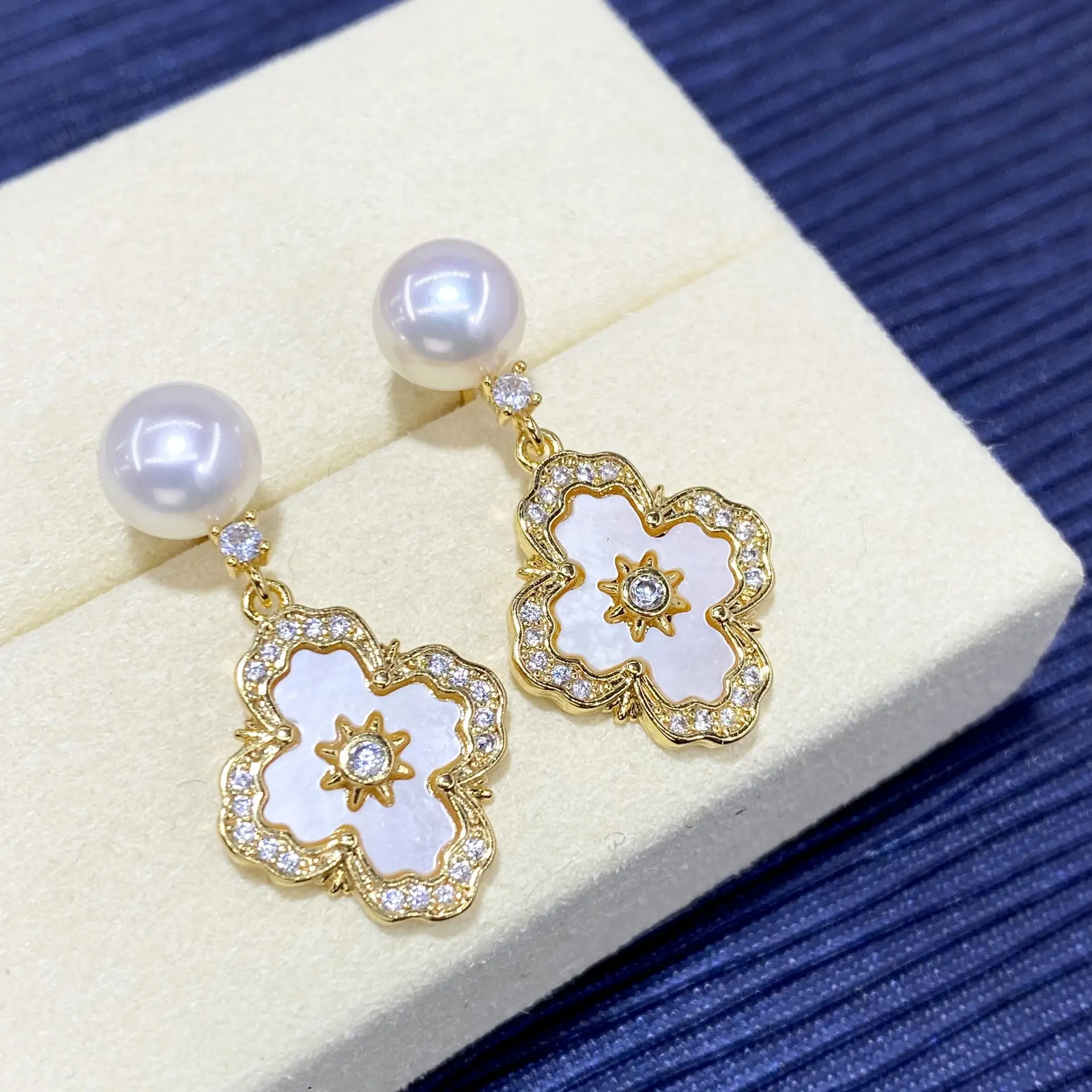 925 Sterling Pearl Earrings for Women New 2024 Four-Leaf Clover — feature 5