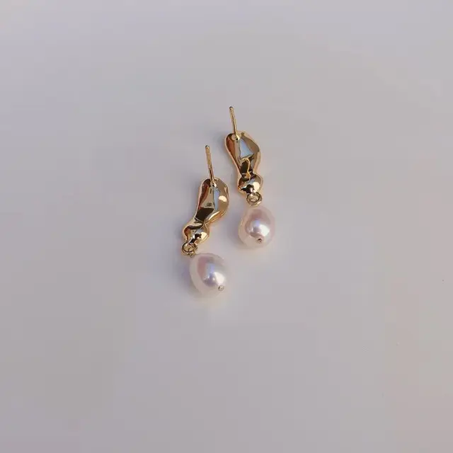 Gold Plated Pearl Earrings with Hammer Design - Image 4
