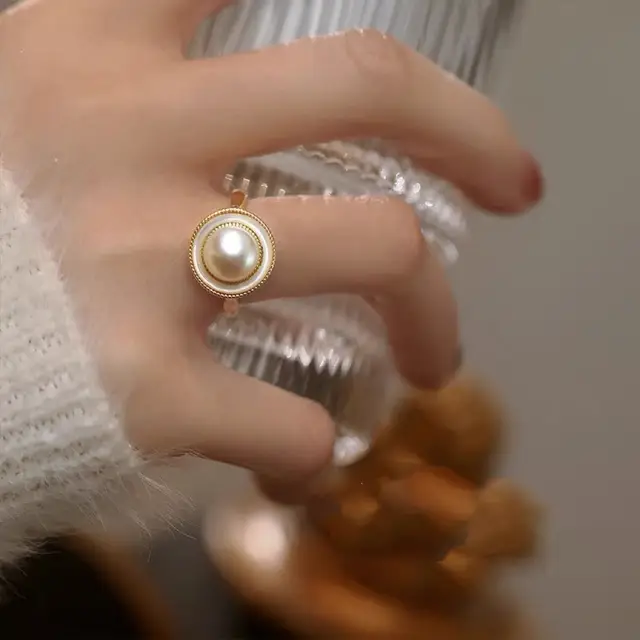 Round Natural Pearl Ring French Style Luxury Open Ring - Image 4