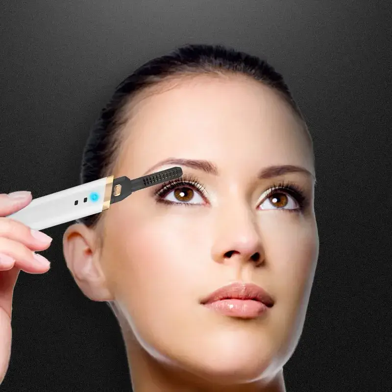 Electric Rechargeable Eyelash Curler with Gold Finish