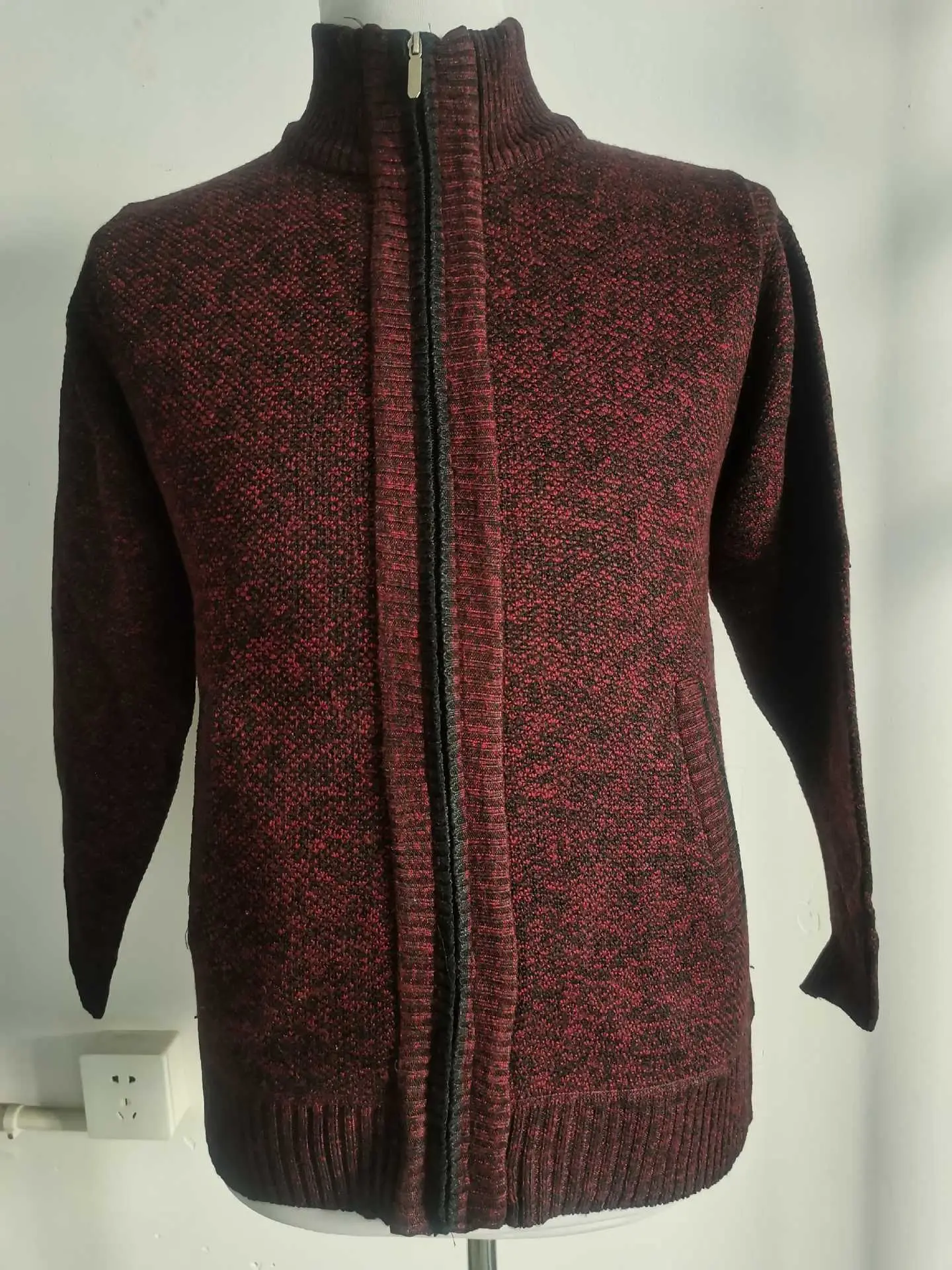 Men's Black Knitwear Cross-Border Warm Jacket — feature 19