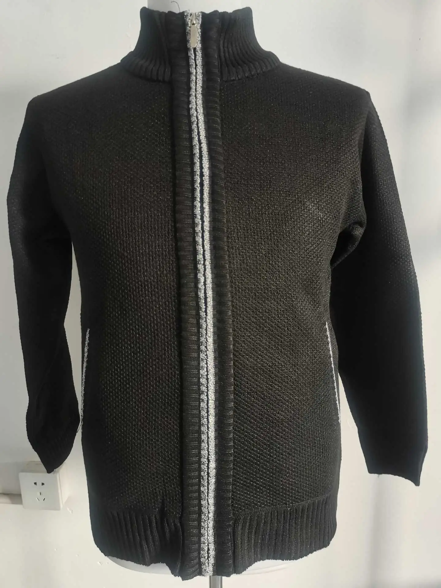 Men's Black Knitwear Cross-Border Warm Jacket — feature 26