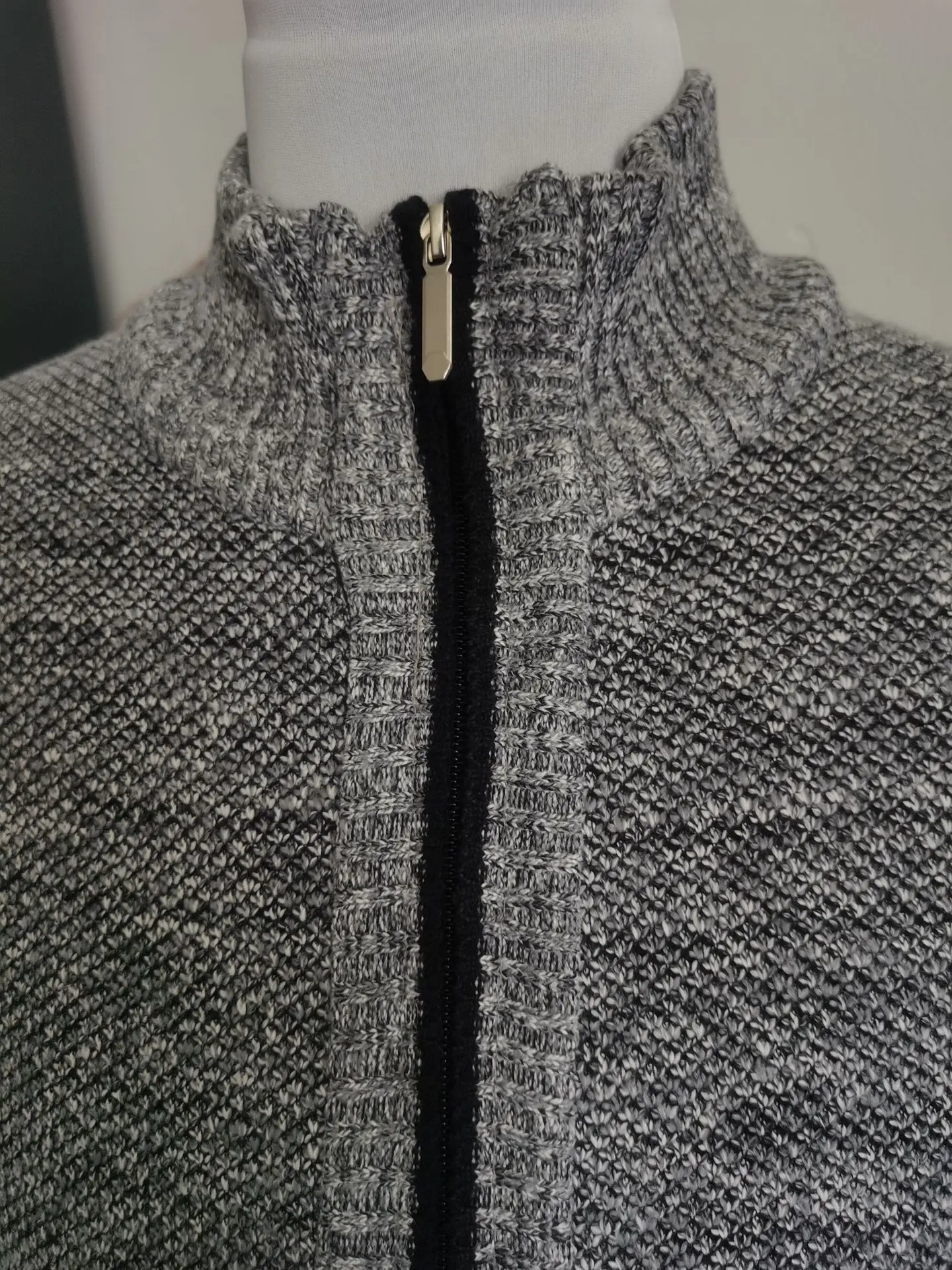 Men's Black Knitwear Cross-Border Warm Jacket — feature 36