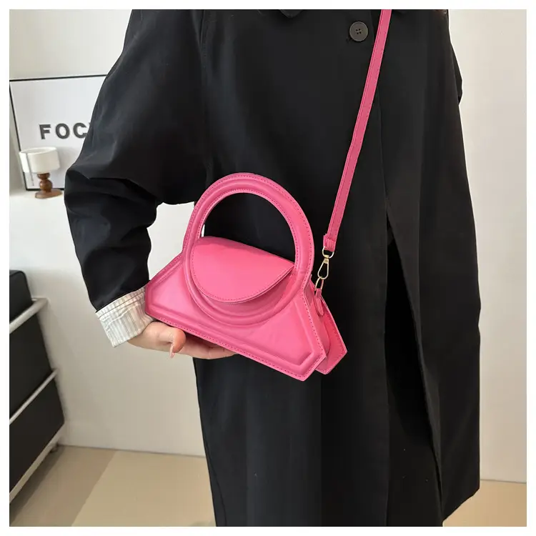 Women's Cream Leather Shoulder Crossbody Bag 2024 — feature 14
