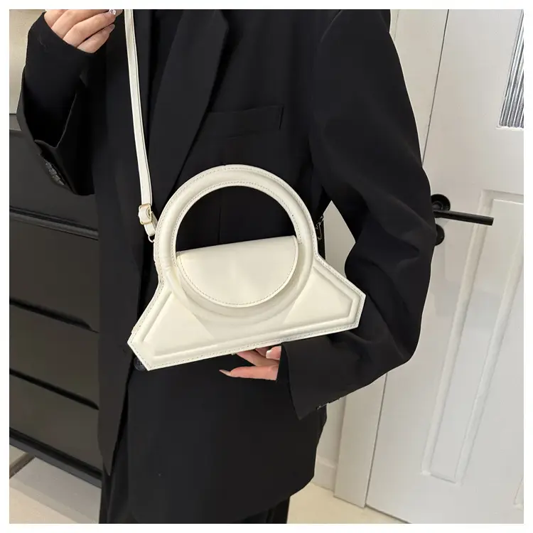 Women's Cream Leather Shoulder Crossbody Bag 2024 — feature 18