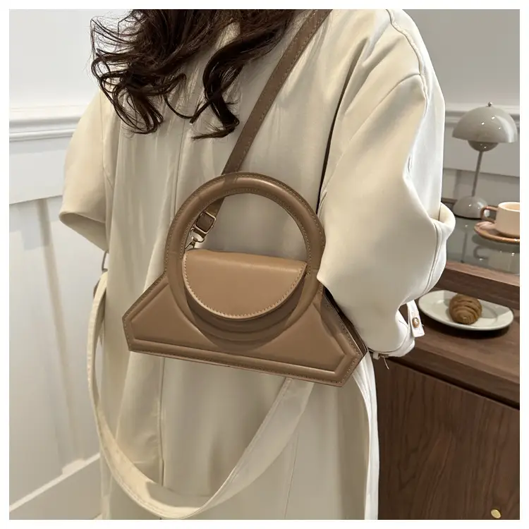 Women's Cream Leather Shoulder Crossbody Bag 2024 — feature 19