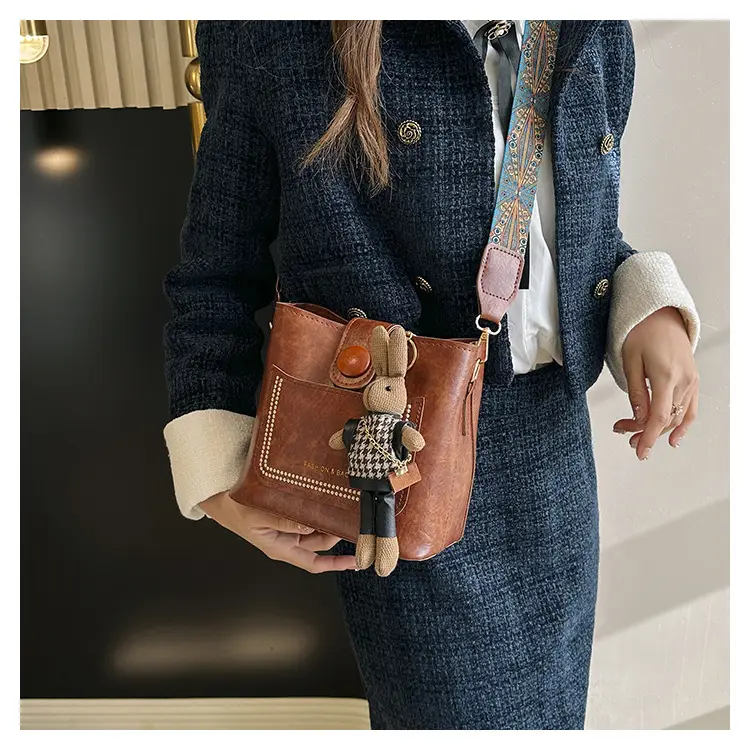 Black Korean Style Shoulder Bag with Wide Strap — feature 13