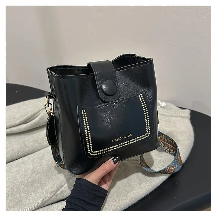 Black Korean Style Shoulder Bag with Wide Strap — feature 20