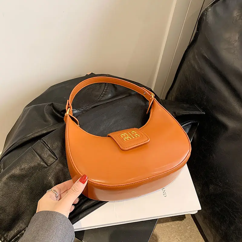 Women's Retro Crossbody Bag Brown Leather Commuter Style — feature 38