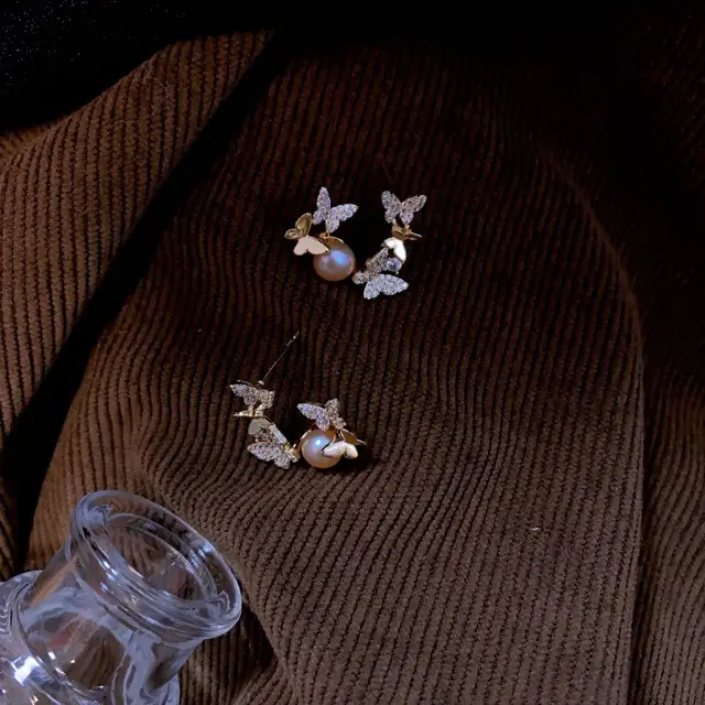 Small Butterfly Pearl Earrings for Women - Image 2