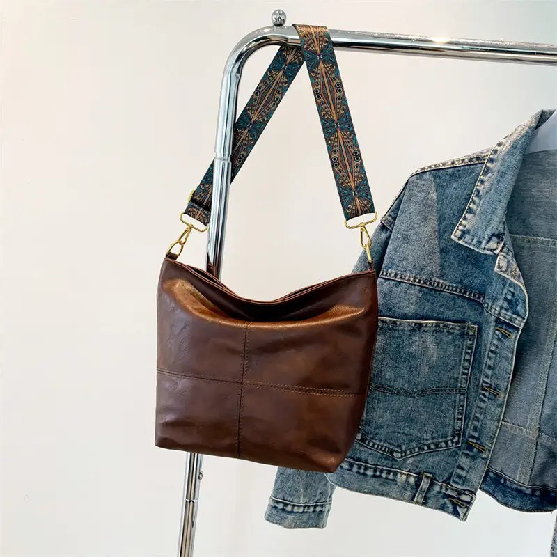 Women's Brown Leather Crossbody Bag with Wide Strap — feature 14
