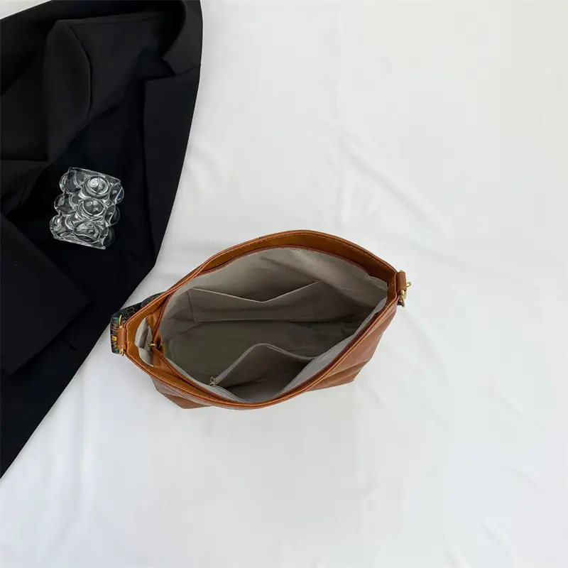 Women's Brown Leather Crossbody Bag with Wide Strap — feature 16