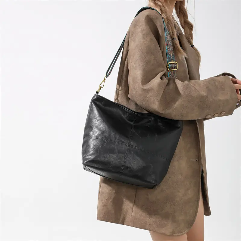 Women's Brown Leather Crossbody Bag with Wide Strap — feature 8