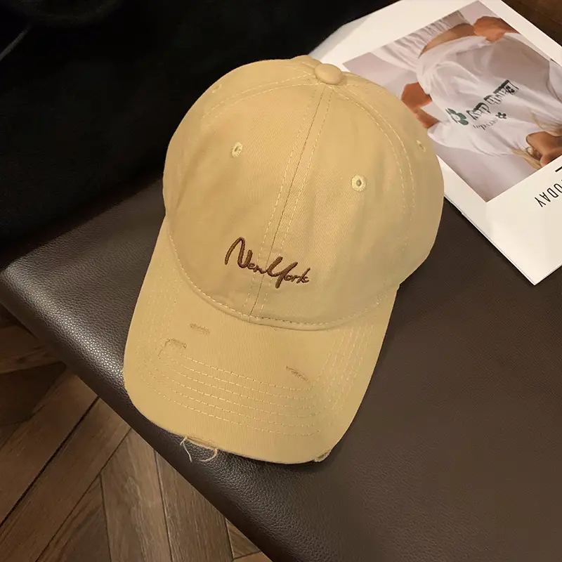 Women Winter Baseball Cap with Arabic Embroidery - Image 4