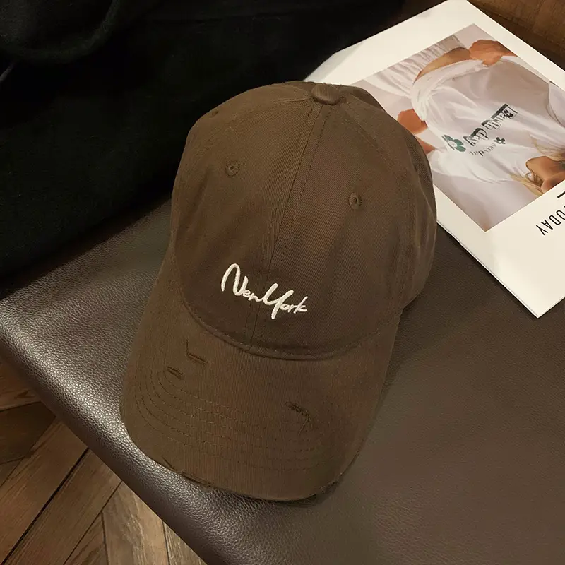 Women Winter Baseball Cap with Arabic Embroidery - Image 5