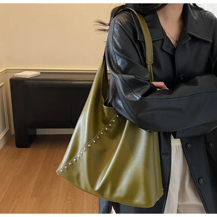 Frosted Leather Shoulder Bag Large Capacity 2023 — feature 33