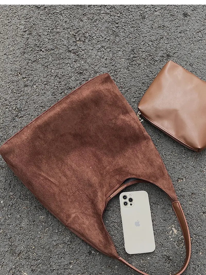 Frosted Leather Shoulder Bag Large Capacity 2023 — feature 7