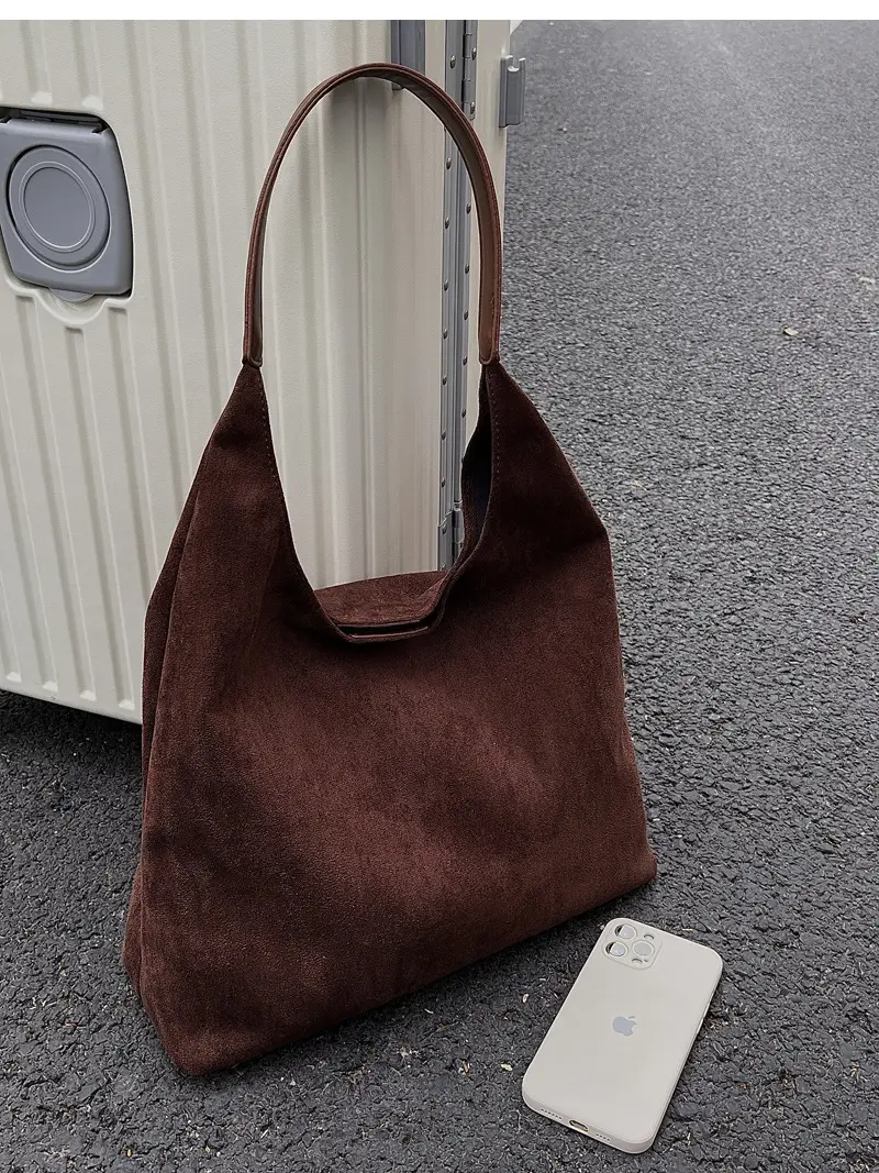 Frosted Leather Shoulder Bag Large Capacity 2023 — feature 8