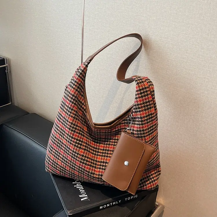 Frosted Leather Shoulder Bag Large Capacity 2023 - Image 14