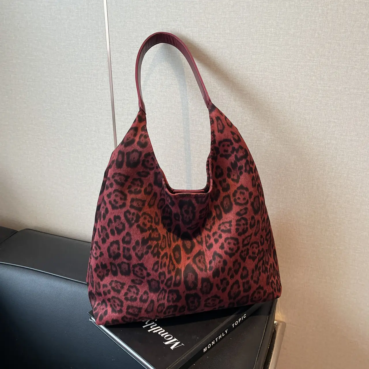 Frosted Leather Shoulder Bag Large Capacity 2023 - Image 7