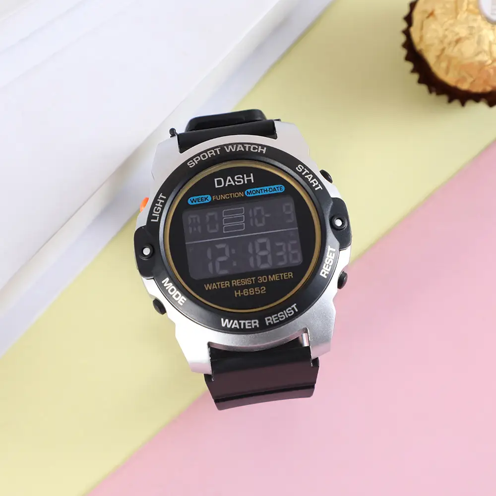 Black Waterproof Digital Watch for Men Women — feature 7