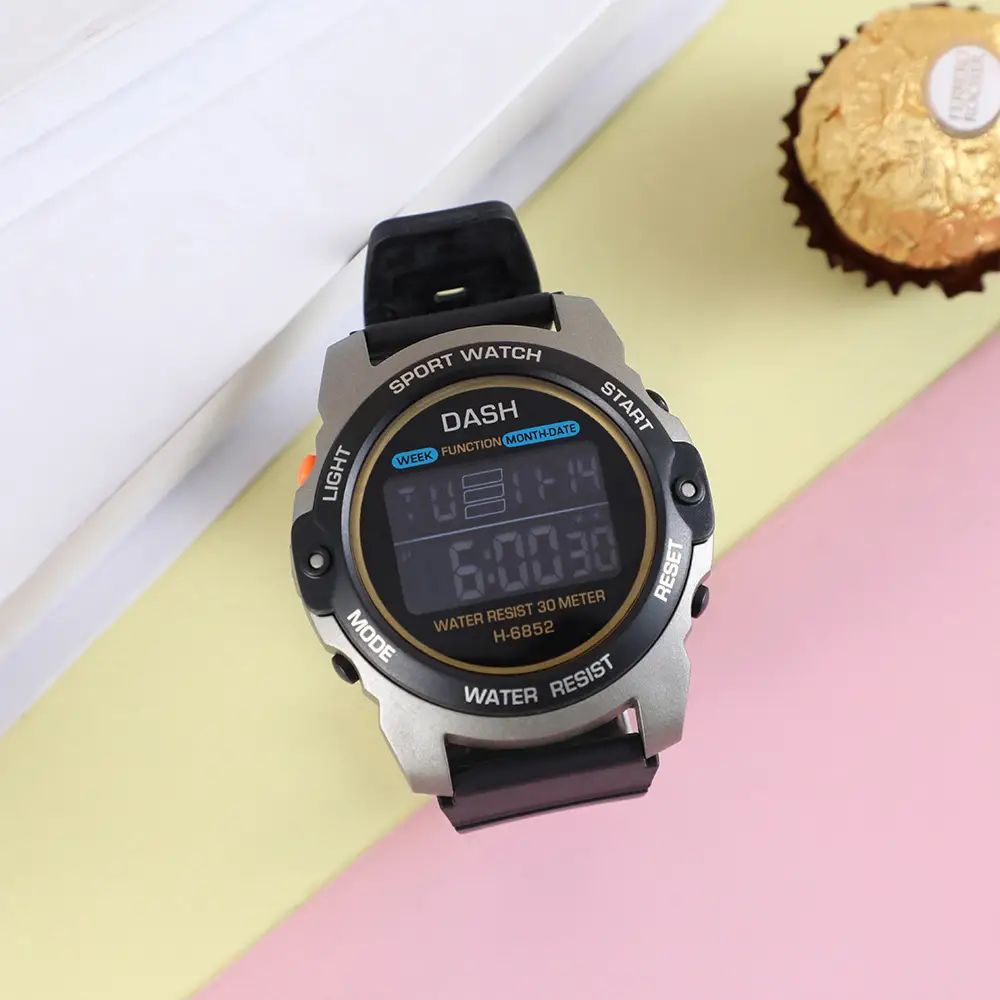 Black Waterproof Digital Watch for Men Women — feature 8