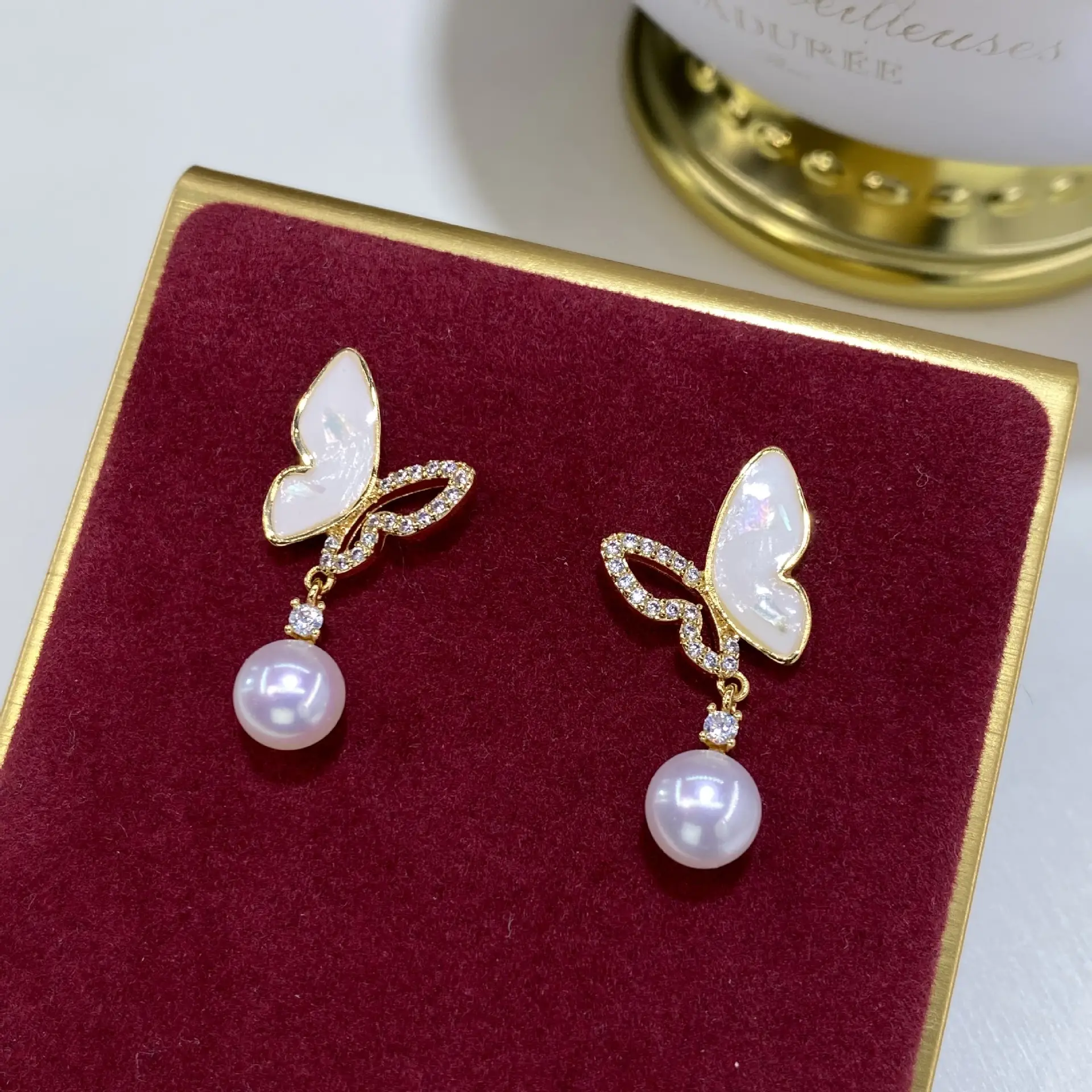 Natural Freshwater Butterfly Diamond Hollow Earrings for Women - Image 3