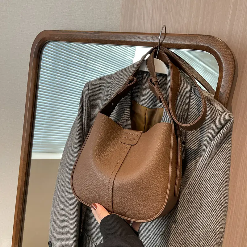 Vintage Brown Bucket Bag for Women Large Capacity Messenger Bag - Image 6