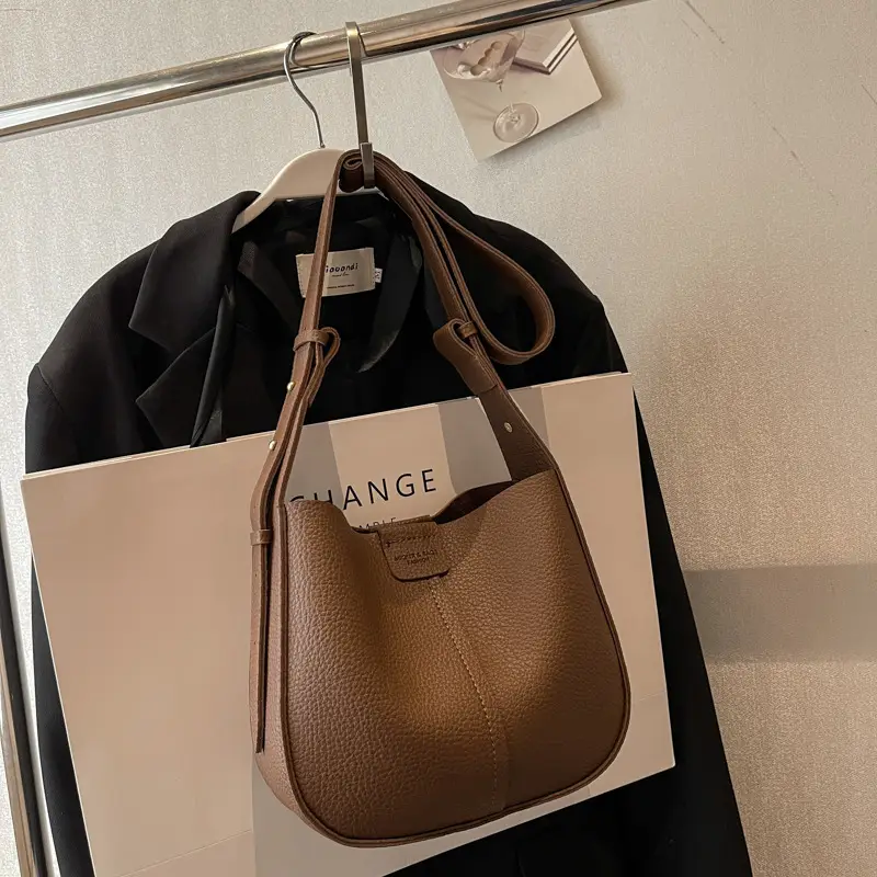 Vintage Brown Bucket Bag for Women Large Capacity Messenger Bag - Image 7