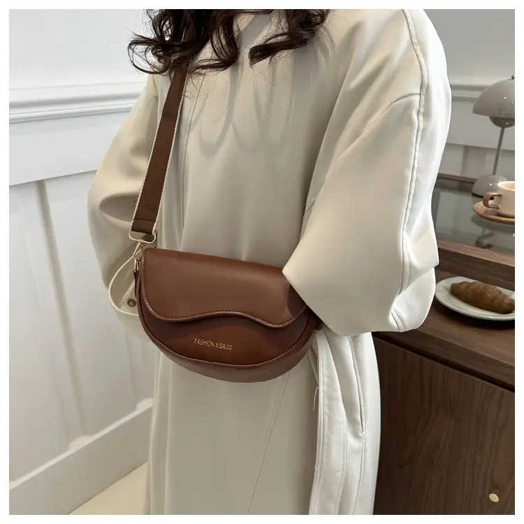 Women's Crossbody Bag Cream PU Leather 2024 Winter — feature 38