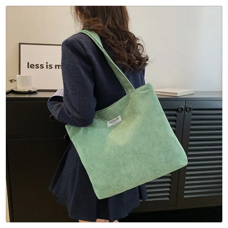 Green Korean Style Shoulder Messenger Bag 2024 — feature 16