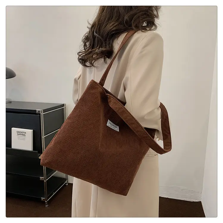 Green Korean Style Shoulder Messenger Bag 2024 — feature 20