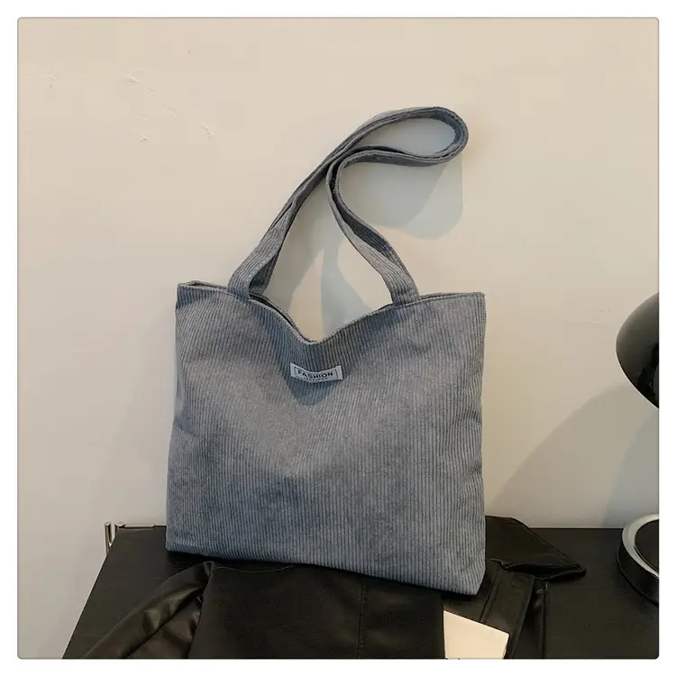 Green Korean Style Shoulder Messenger Bag 2024 — feature 32