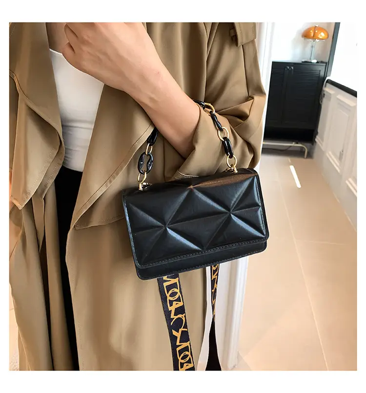2023 Summer Black Nylon Shoulder Bag with Gold Strap — feature 24