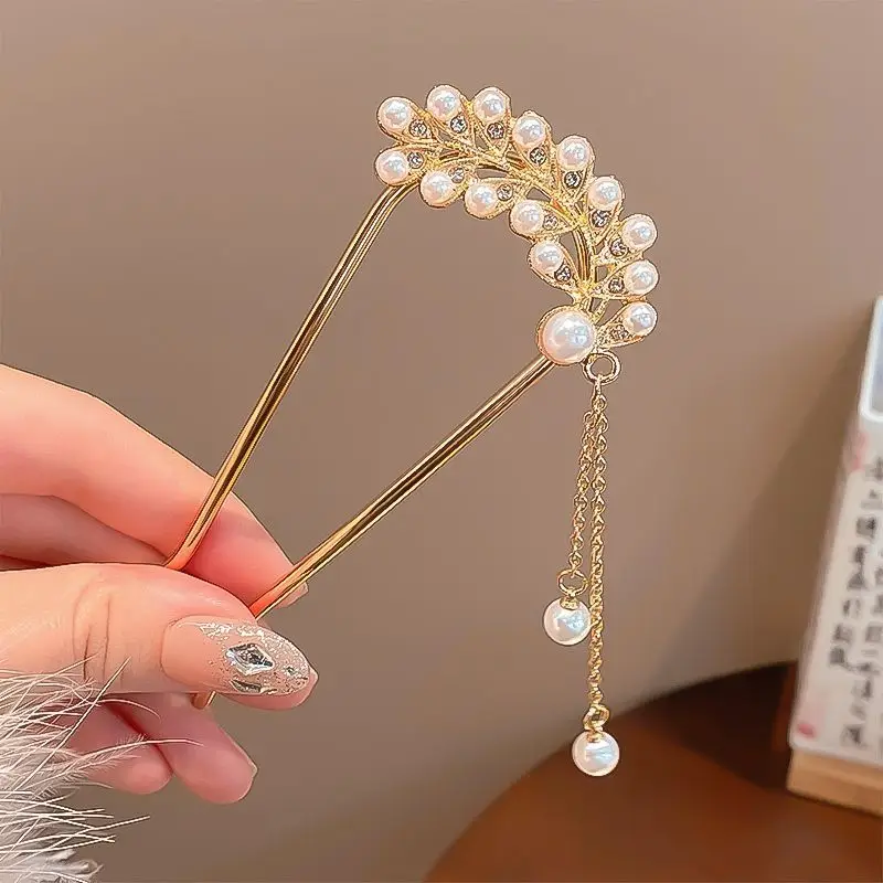 Elegant Pearl Hairpin for Women Golden Modern Style — feature 6
