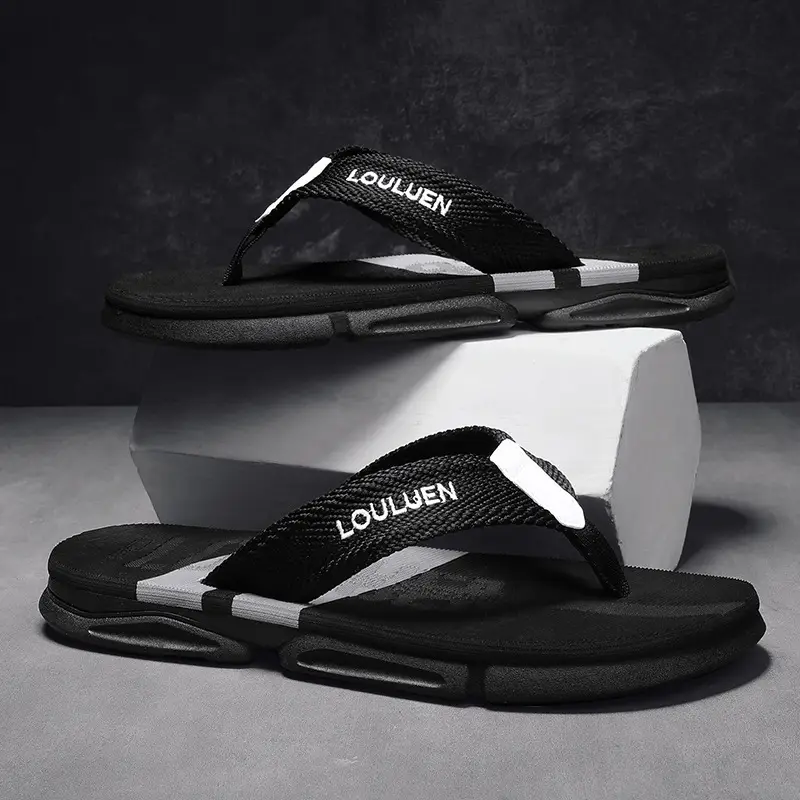 2026 New Cross-Border Men's Flip-Flops for Summer, Large Size Trendy Shoes, Outdoor Beach Sandals, Men's Thong Sandals