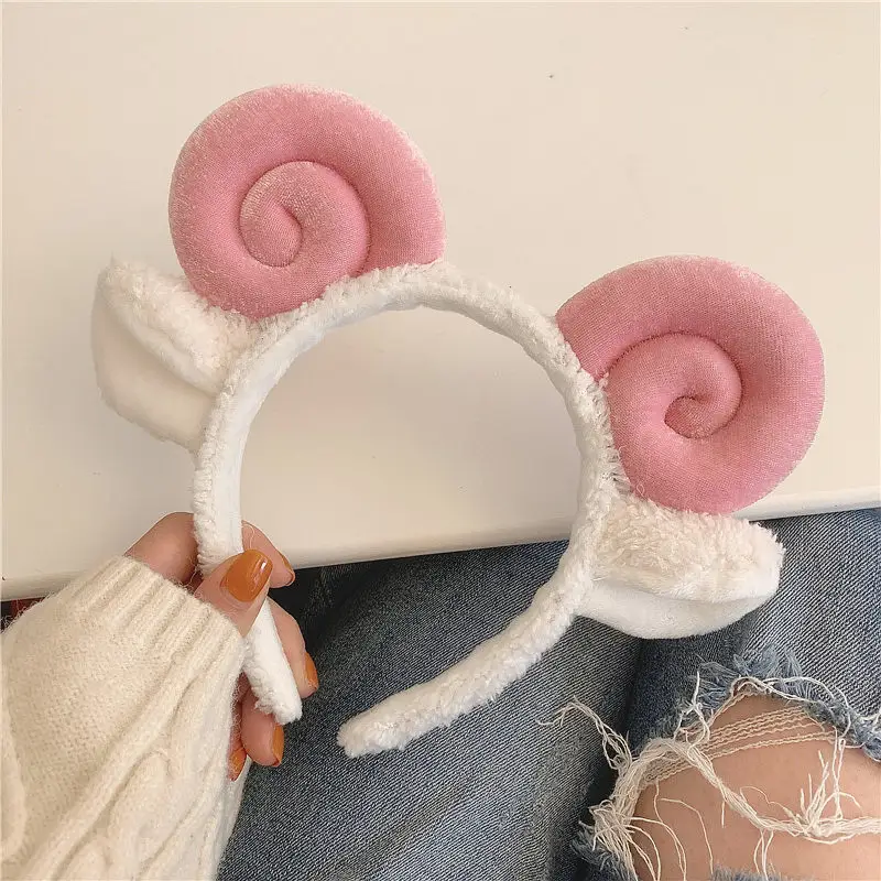Cute Face Wash Headband with Red Roses for Women