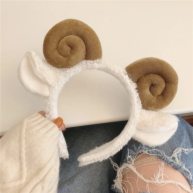 Cute Face Wash Headband with Red Roses for Women