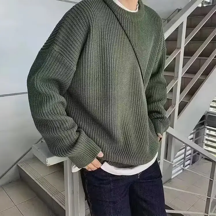New Hong Kong Style Green Round Neck Sweater — feature 8