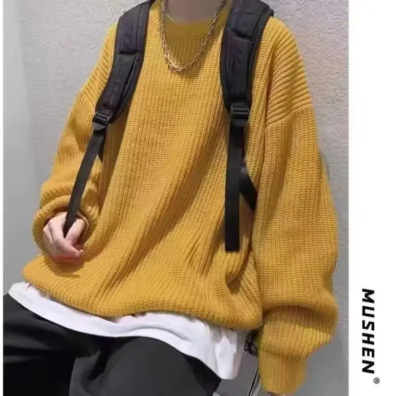 New Hong Kong Style Green Round Neck Sweater - Image 11