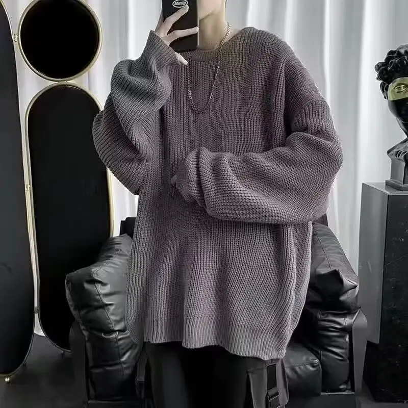 New Hong Kong Style Green Round Neck Sweater - Image 12