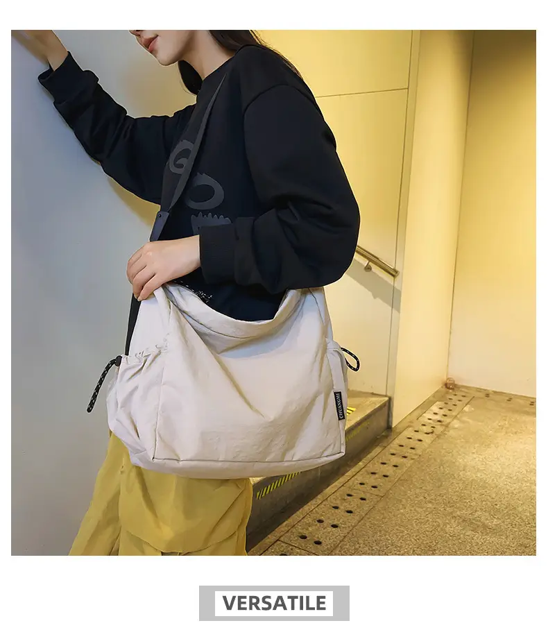 Large Capacity Retro Nylon Shoulder Bag for Men Women — feature 21