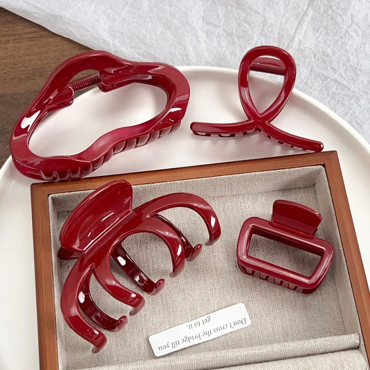 Red Large Hair Clip for Women's Niche Back of Head - Image 6
