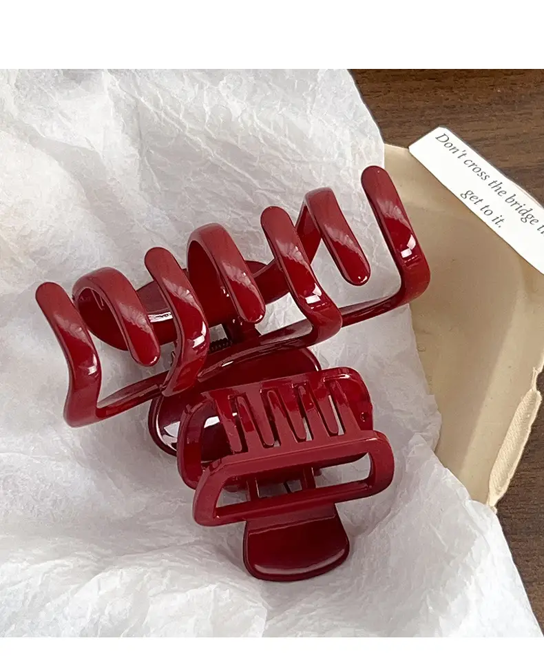 Red Large Hair Clip for Women's Niche Back of Head — feature 6