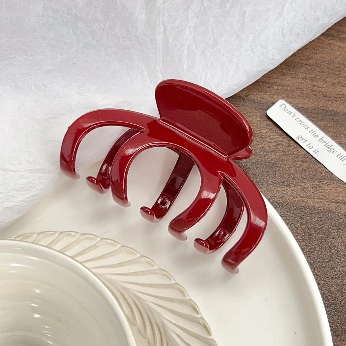 Red Large Hair Clip for Women's Niche Back of Head - Image 5