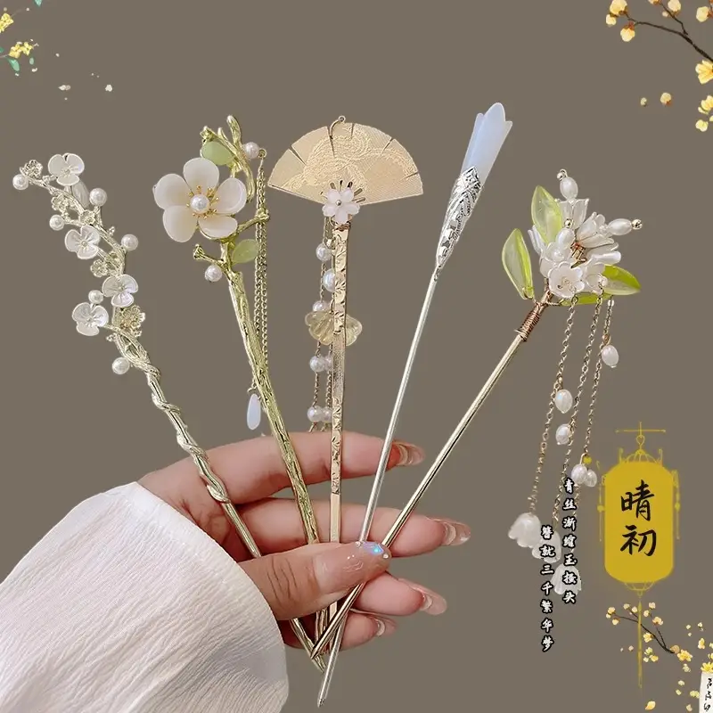 Women's Hanfu Hairpin with Tassels Gold Plated