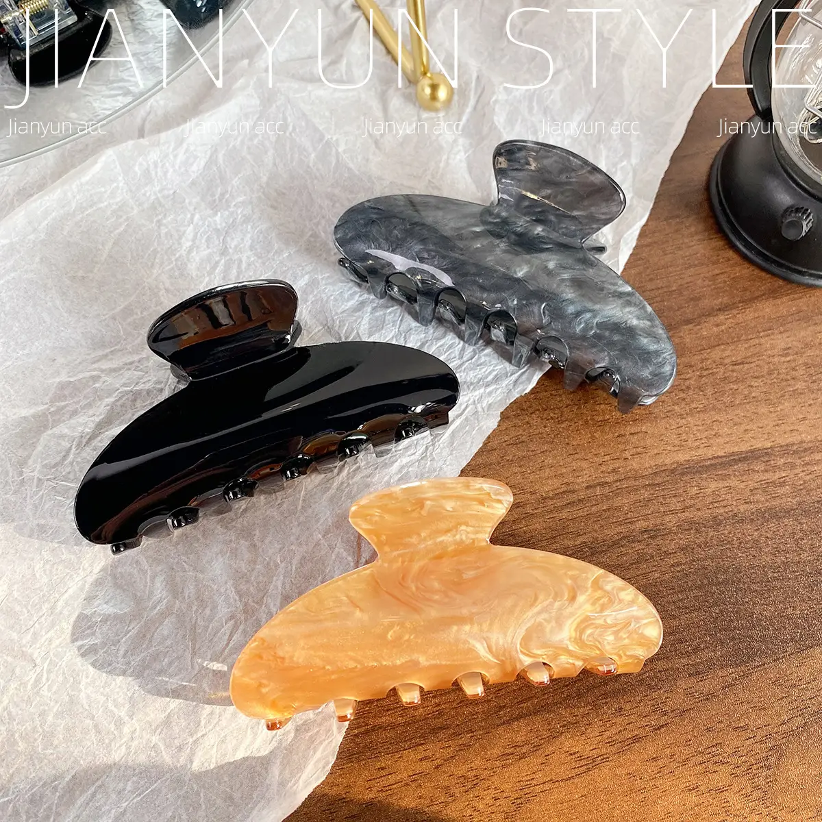 New Streamer Colorful Acrylic Shark Clip for Women