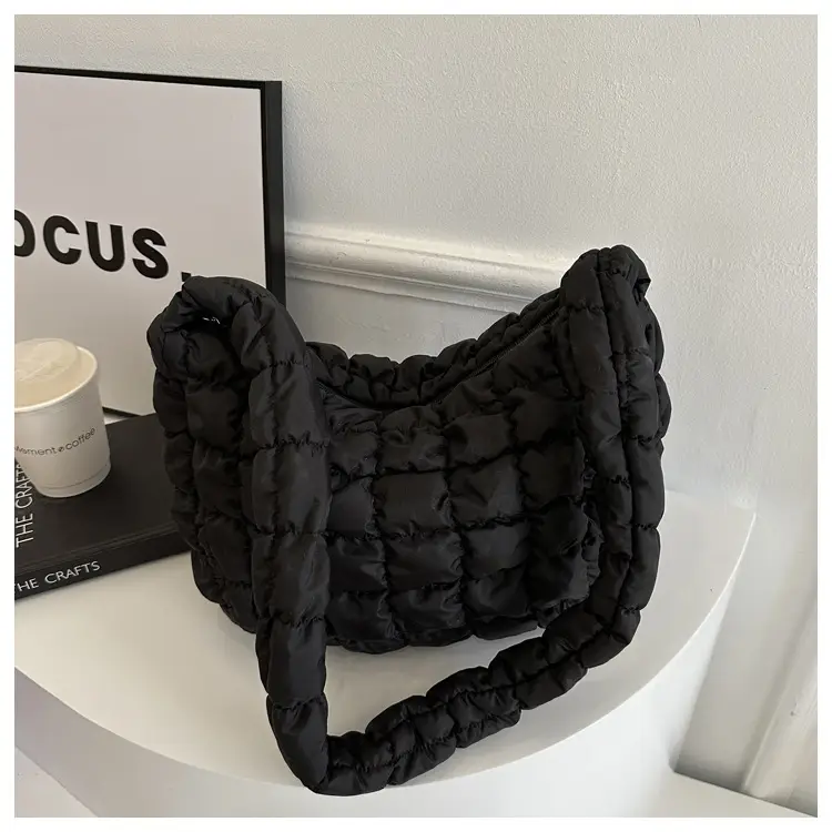 White Bubble Plaid Crossbody Bag 2024 Winter — feature 35