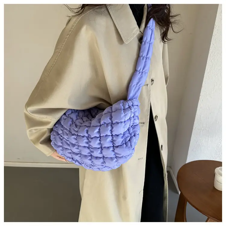 White Bubble Plaid Crossbody Bag 2024 Winter — feature 40